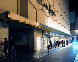 Roban en El Corte Inglés cincuenta jamones valorados en 20.000 euros