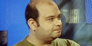 Roberto, durante el programa, en una imagen captada de televisión. :: ELENA RUBIO