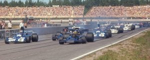 Cevert en el Gran Premio de Suecia, con el Tyrrell Nº6, junto a Peterson y su Lotus. ::                             EL NORTE