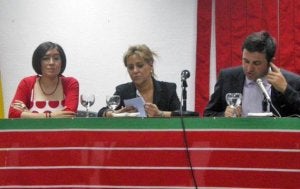 La alcaldesa, durante el pregón. ::
EL NORTE