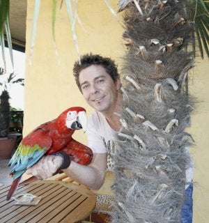 «El loro debe saber que hay alguien por encima de él»