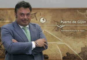 Carlo Tamagni, en las oficinas de la naviera en el Puerto de Gijón. ::
PALOMA UCHA
