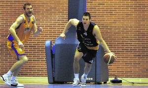 El pívot Ian O´Leary, del Feve Oviedo, reforzará al Palencia Baloncesto
