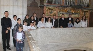 Alumnos de la Escuela de Música Comarcal, en el coro de la iglesia de San Millán. ::
LUIS ANTONIO CURIEL