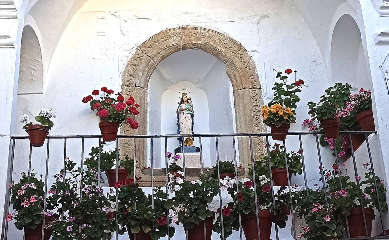 Bendecida la nueva imagen de la Virgen de Belén
