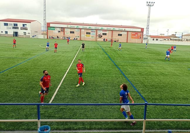 Disputa de un balón aéreo