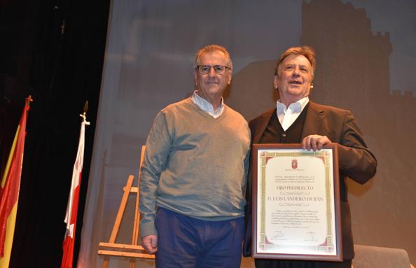 Landero recibe el nombramiento de manos de Gutiérrez