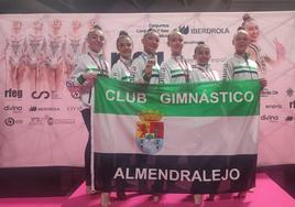 Equipo de gimnastas de Almendralejo.