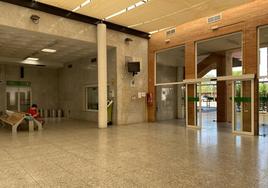 En la entrada se instalarán señales y paneles para personas con discapacidad.