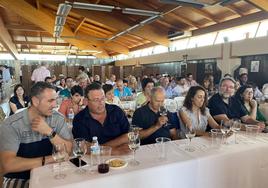 Enólogos de toda Extremadura se dieron cita en esta jornada técnica en Romale.