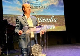 Un momento del acto celebrado el pasado año en el teatro Carolina Coronado