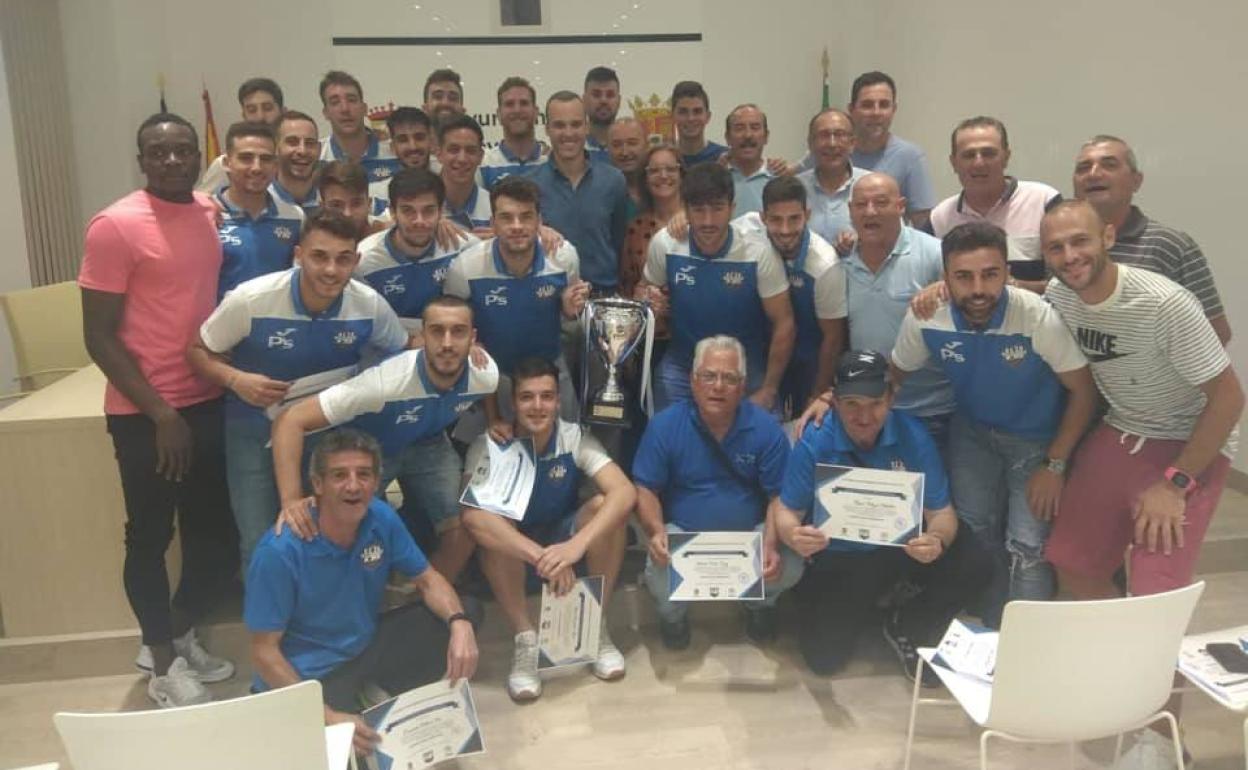 El Ayuntamiento de Arroyo de la Luz felicita al Arroyo CP por la victoria en la fase autonómica de la Copa Federación