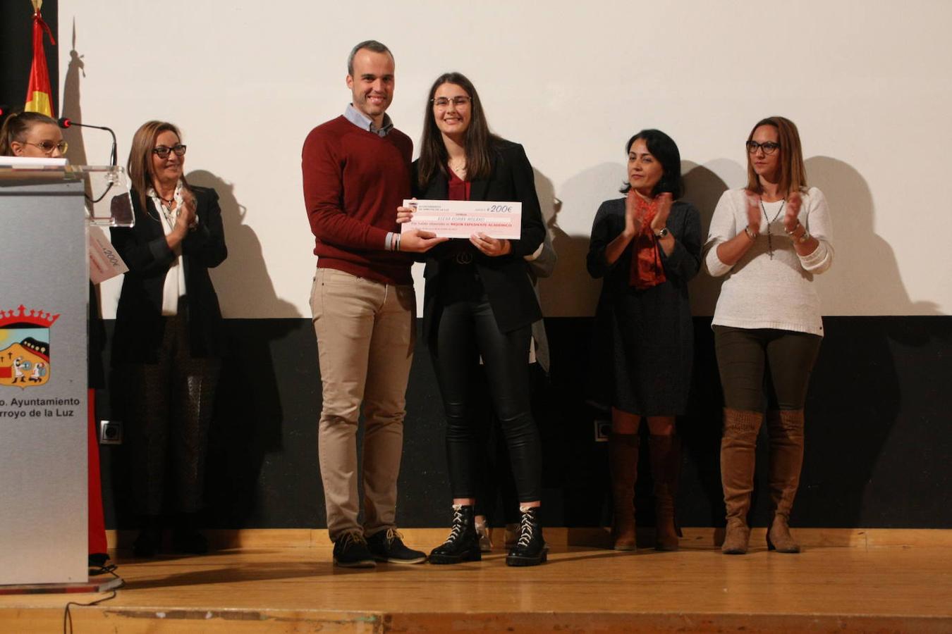 Premios a los mejores expedientes del curso 2019-2020. 