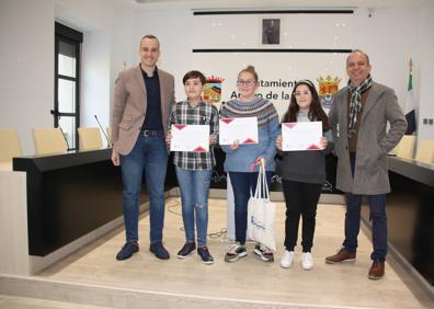 Imagen secundaria 1 - El Ayuntamiento de Arroyo de la Luz reconoce el talento local