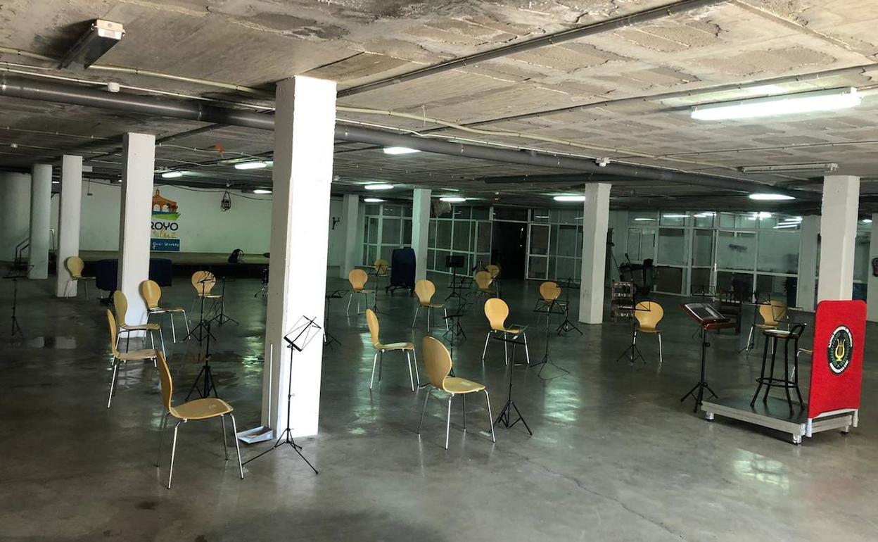 Ordenación de los puestos para los integrantes de la banda. 