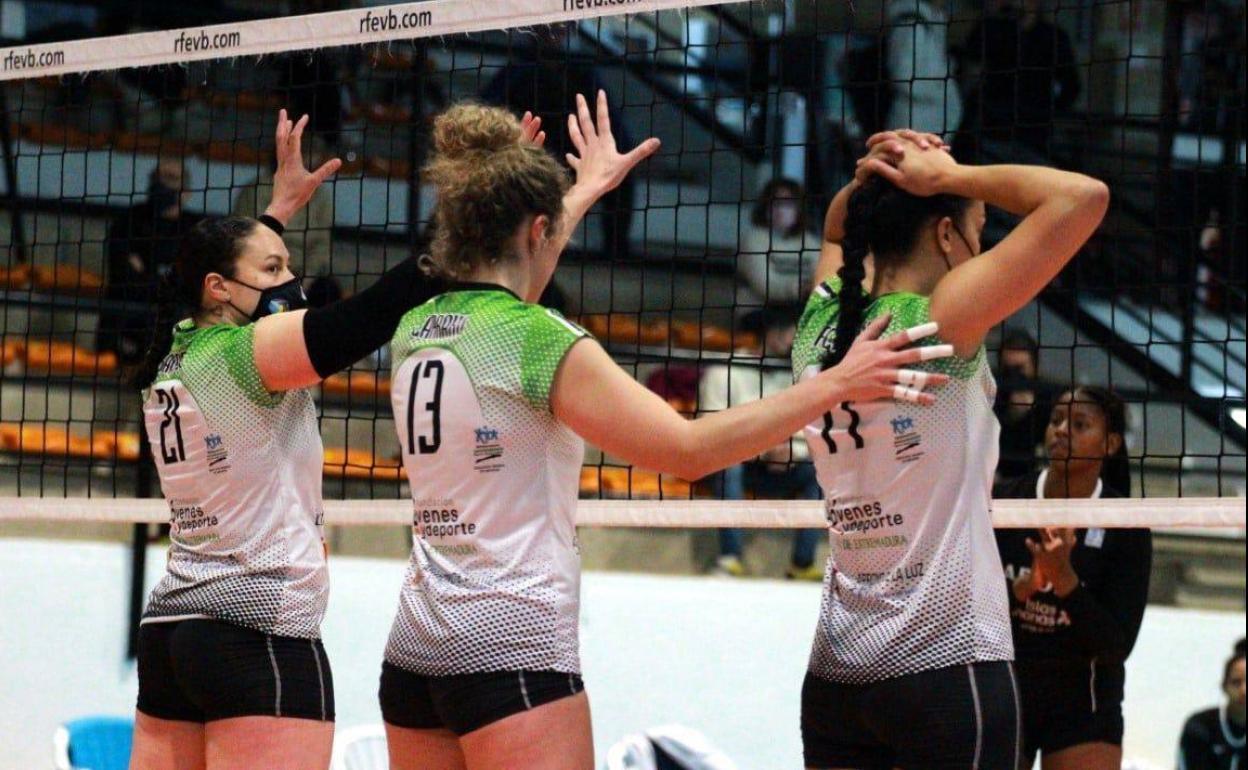 El Extremadura Arroyo quiere certificar ante Zalaeta su clasificación para disputar el ascenso a Superliga Iberdrola
