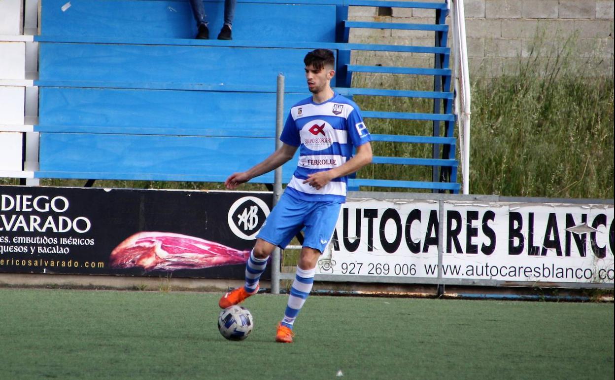 Ángel Giraldo en uno de los partidos de la pasada temporada. 