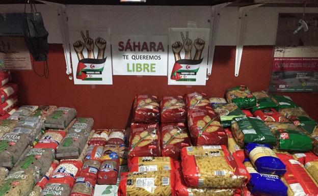 Imagen principal - Parte de los alimentos recogidos durante el fin de semana. 