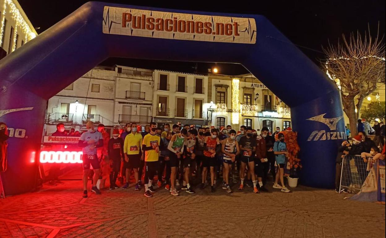 Salida de la carrera absoluta. 