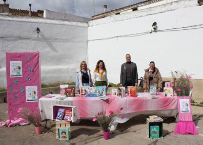 Imagen secundaria 1 - Arroyo de la Luz conmemora el Día Internacional de la Mujer