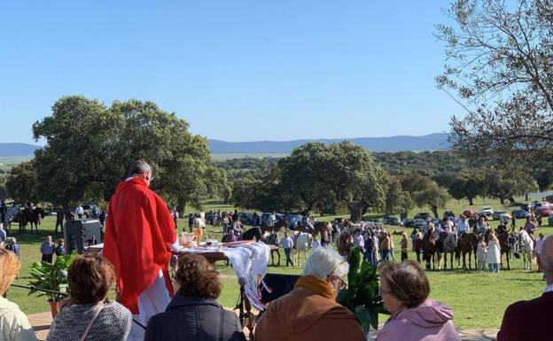 Imagen principal - Misa Campera. 