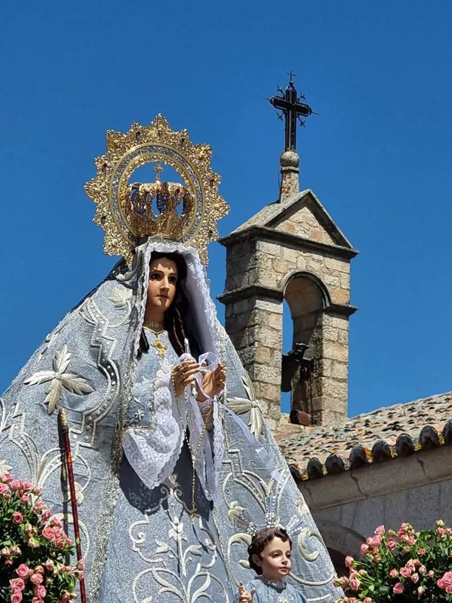 Fotos: Bajada y subida de la Virgen de la Luz