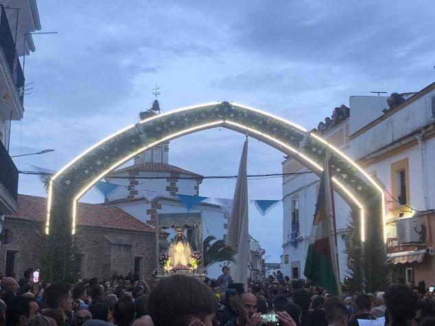 Fotos: Bajada y subida de la Virgen de la Luz