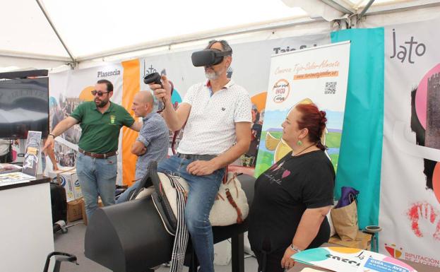 Imagen principal - Arroyo de la Luz sorprende en JATO