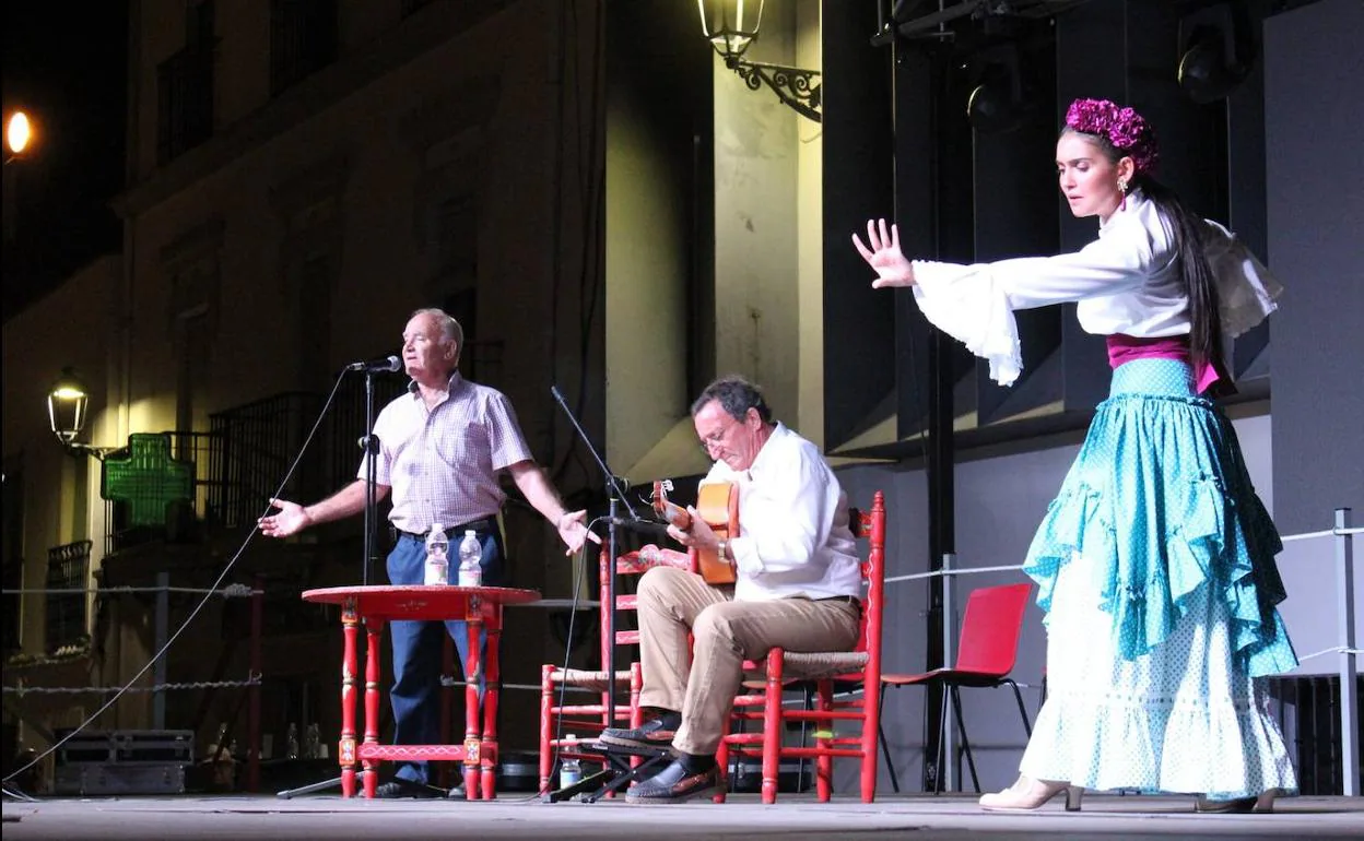 Gran asistencia al XXXVII Festival Flamenco del Emigrante de Arroyo de la Luz