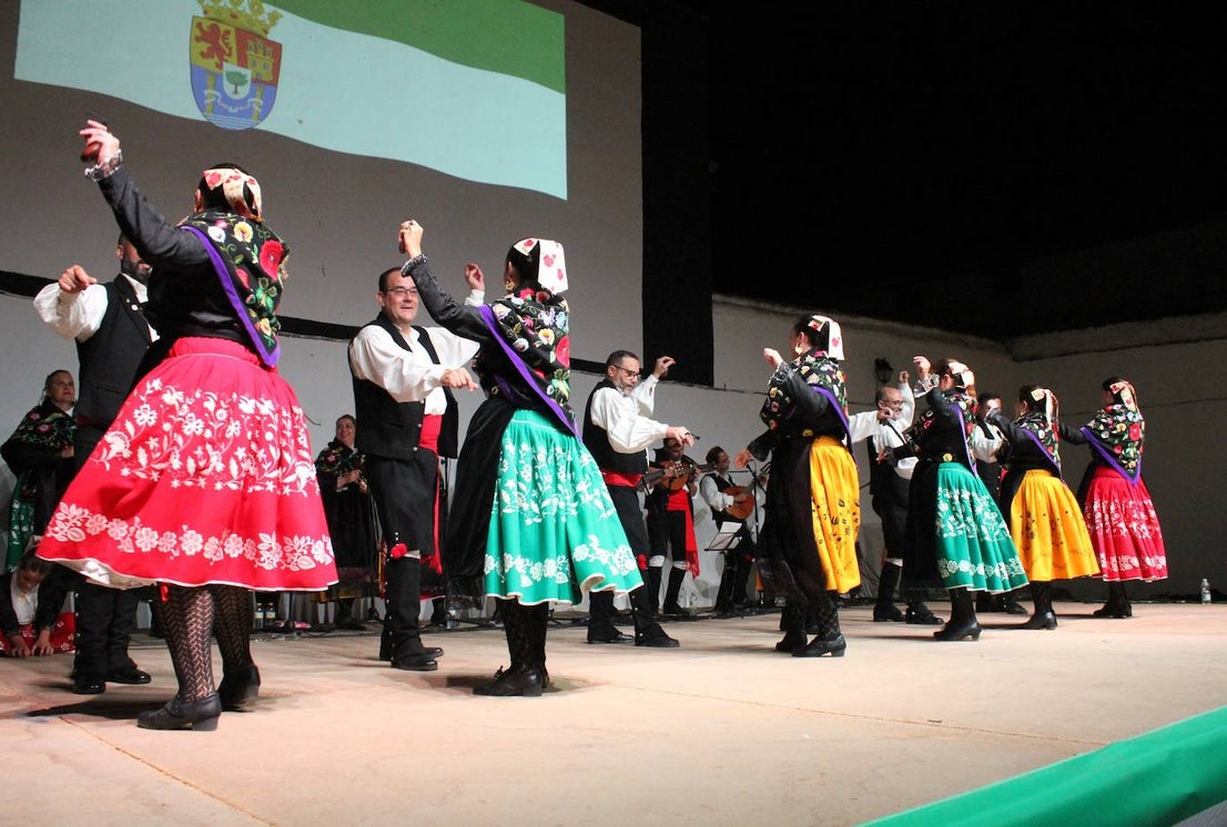 Grupo Folclórico Municipal El Harriero.