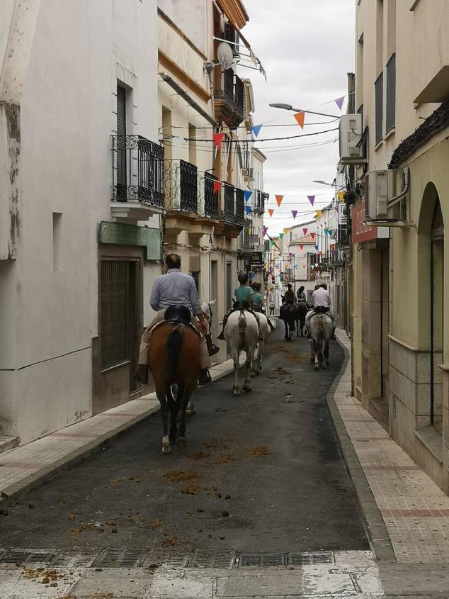 Paseo de caballos.