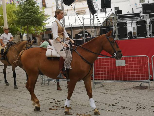 Paseo de caballos.