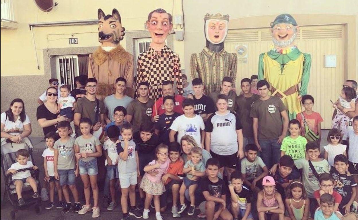 Los niños han vuelto a disfrutar con los cabezudos durante las Ferias de Septiembre