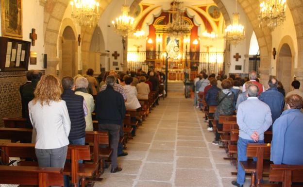 Imagen principal - Misa y procesión de San Pedrino. 