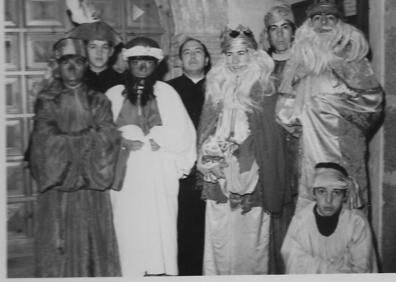 Imagen secundaria 1 - Navidad arroyana de Don Vicente Bolinche