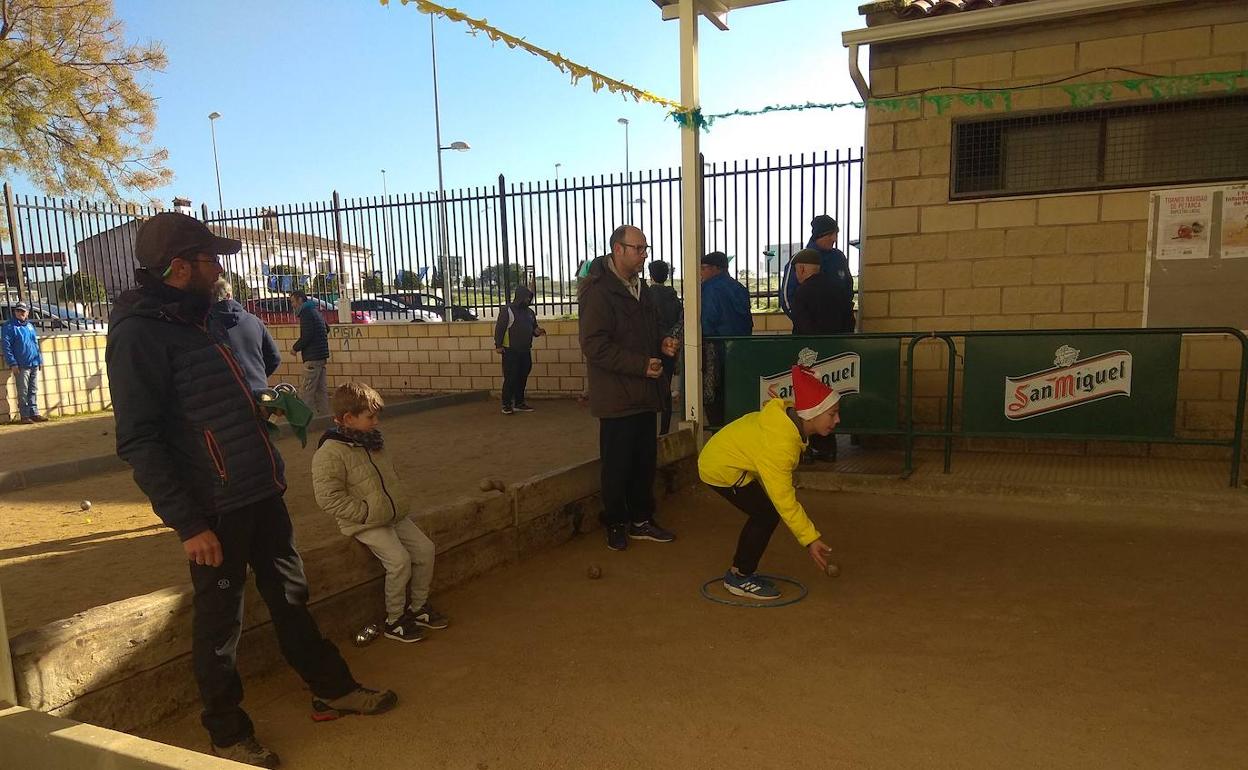 Imagen de archivo de un Torneo de Petanca Infantil. 