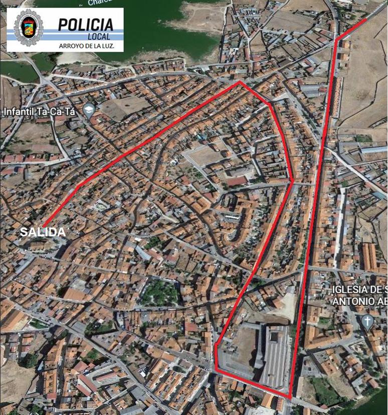 La vuelta ciclista llega a Arroyo de la Luz