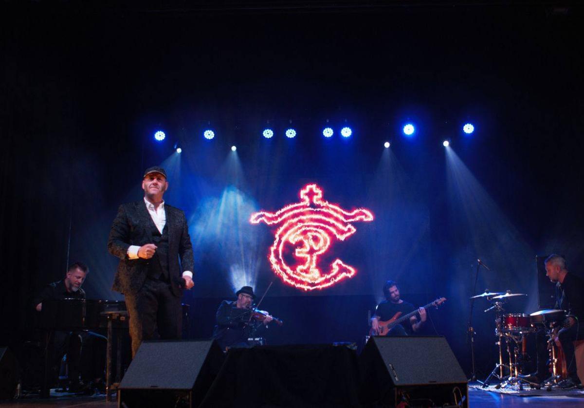 Paco Candela en Arroyo de la Luz.