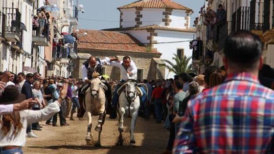 Arroyo de la Luz cuenta los minutos para la celebración del Día de la Luz