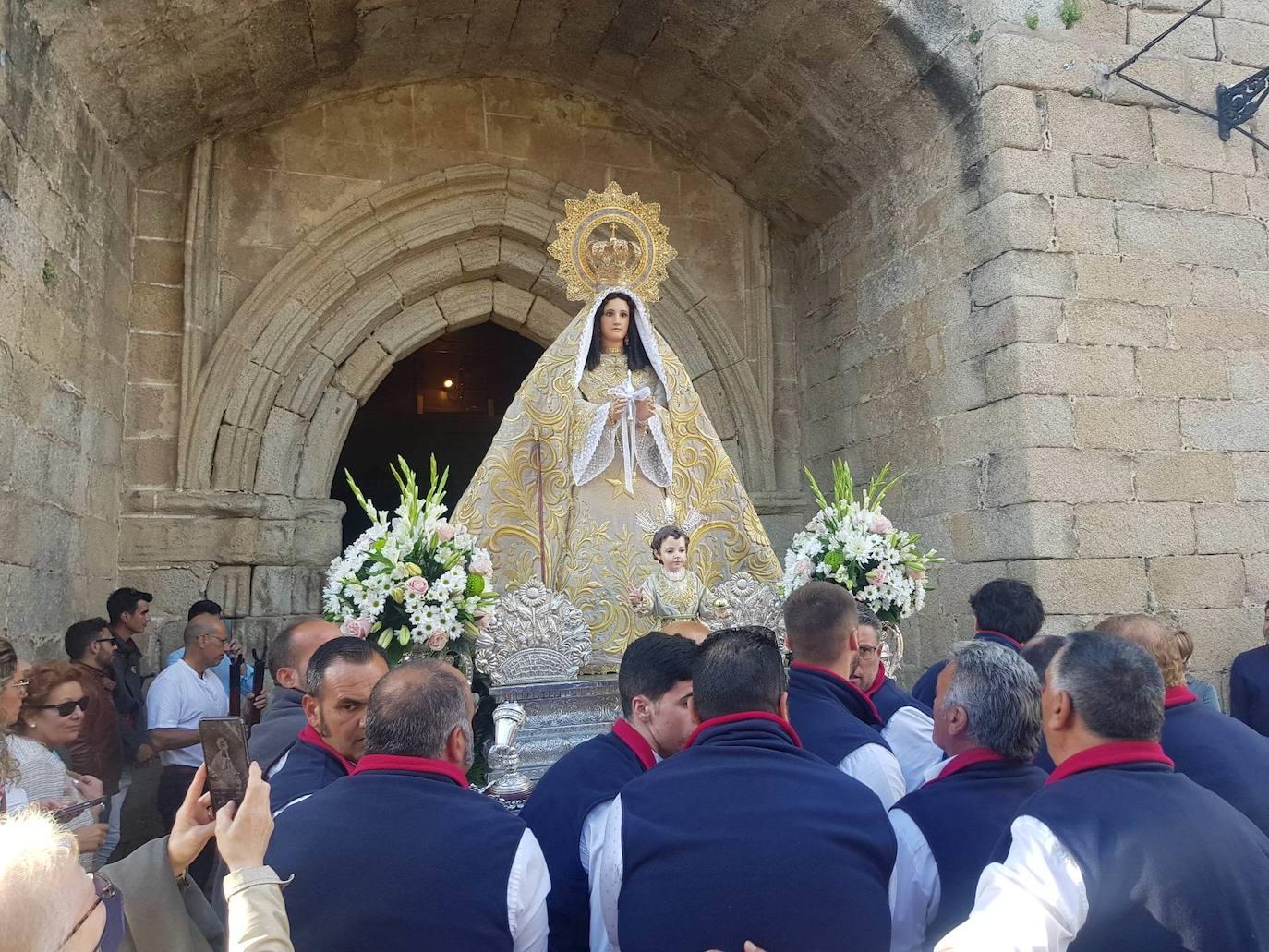Bajada y subida de la Virgen de la Luz