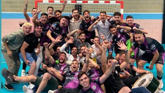 El Arroyo FS asciende a tercera