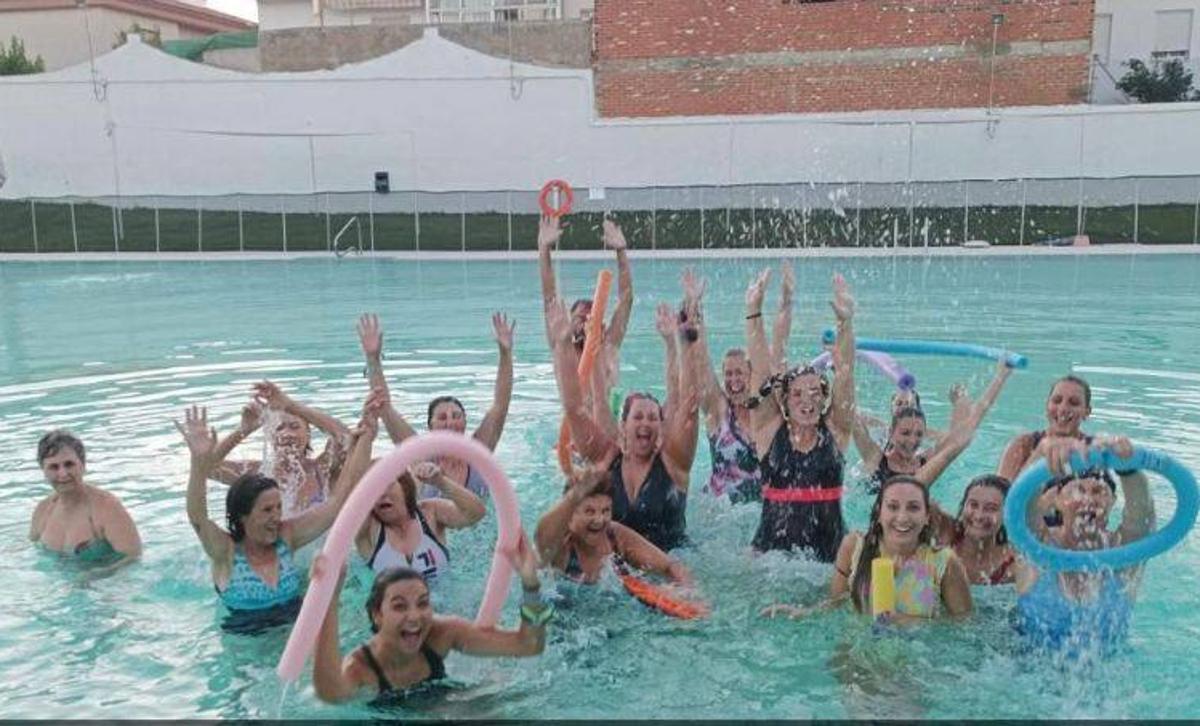 Curso de natación para adultos del pasado verano.