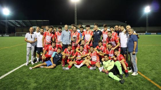 El Trofeo Ibérico Ayuntamiento Arroyo de la Luz se queda en casa