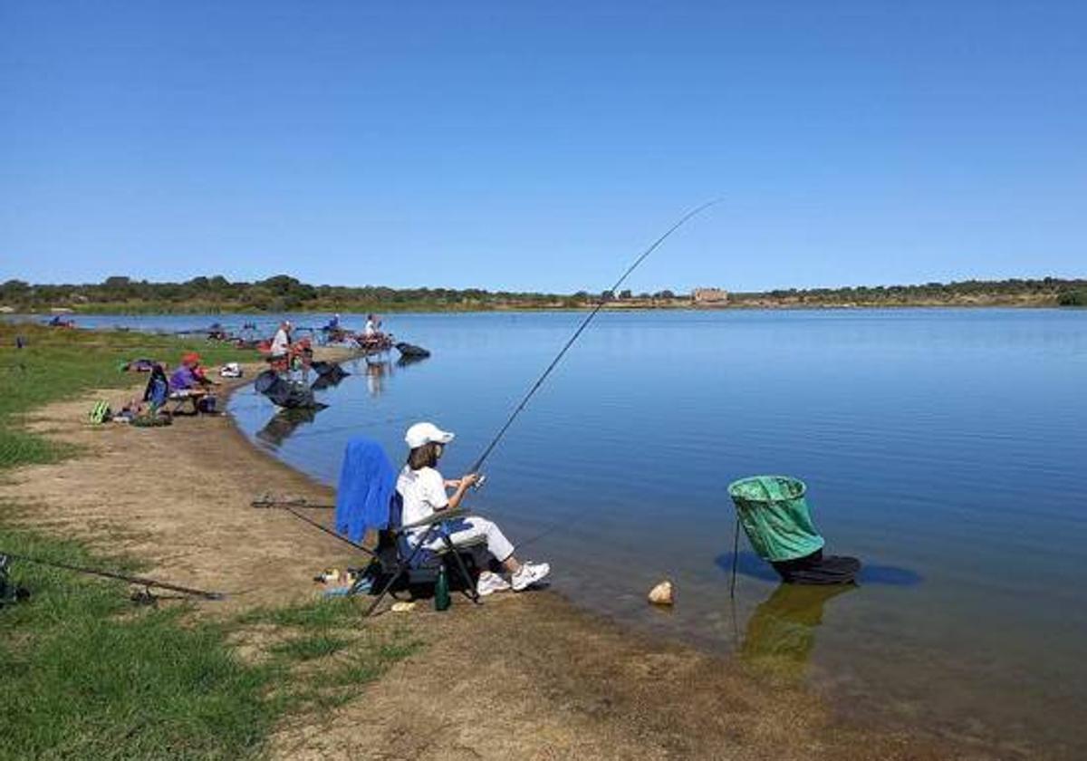III Memorial de Pesca Vicente Moreno y por todas las víctimas de la pandemia.