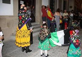Imagen de archivo del homenaje a la bandera de 2019 en la Plaza de la Constitución.