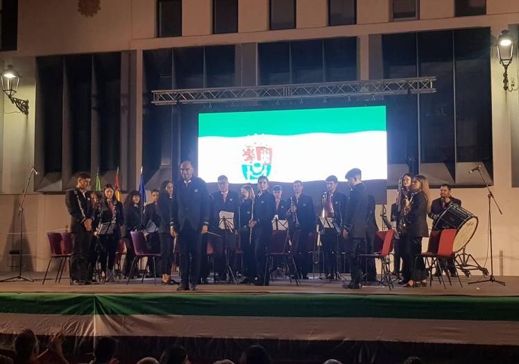 Imagen principal - Banda de Música Municipal de Arroyo de la Luz.