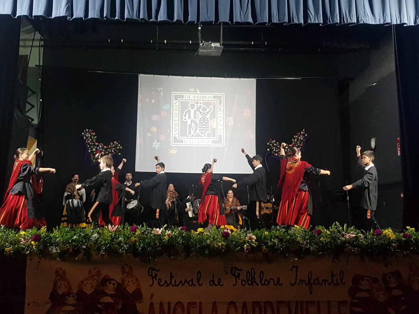 Arroyo acogió la XXII edición del Festival Folklórico Infantil Ángela Capdevielle