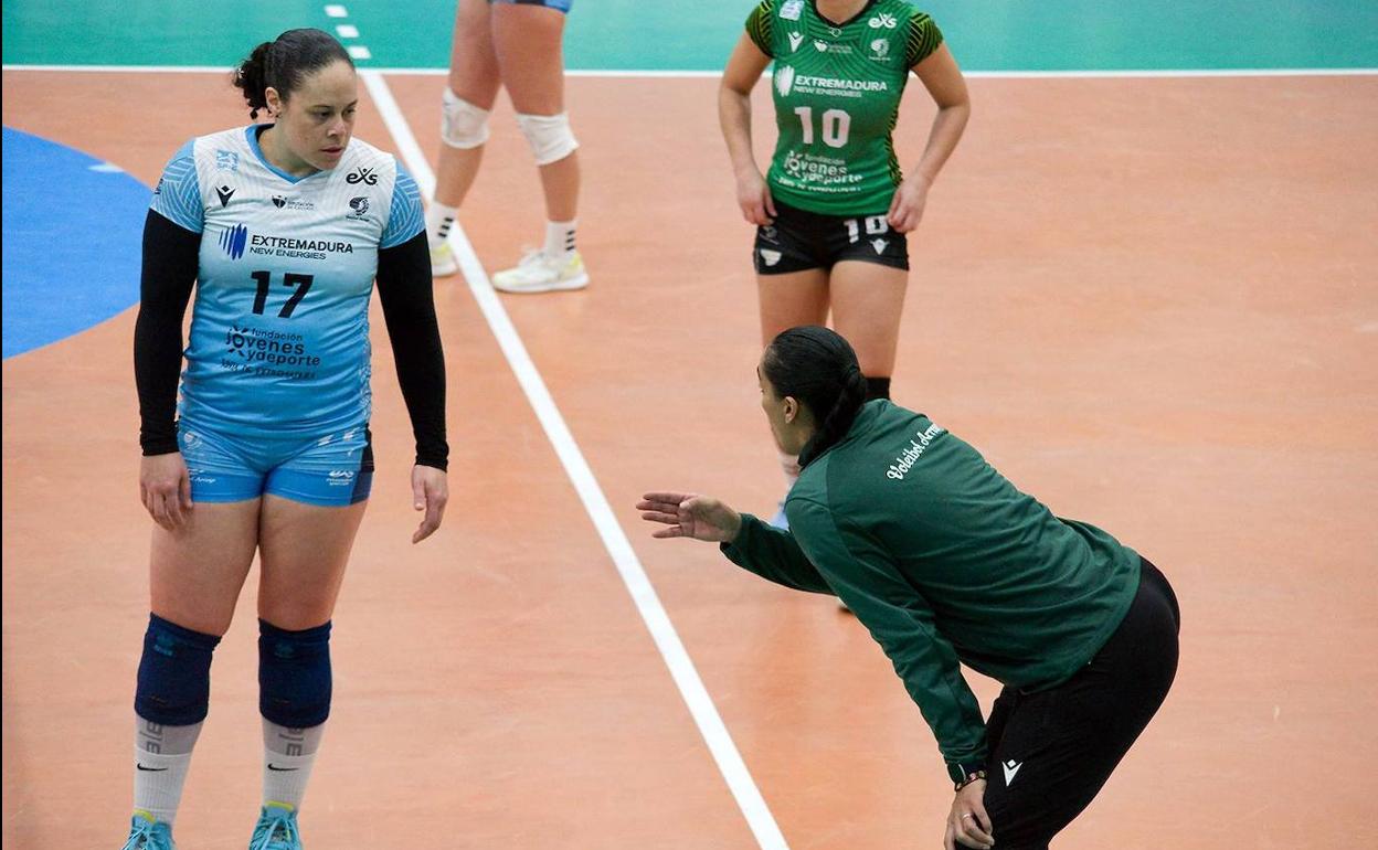 El Extremadura Arroyo recibe al VP Madrid con el reto de seguir en cabeza