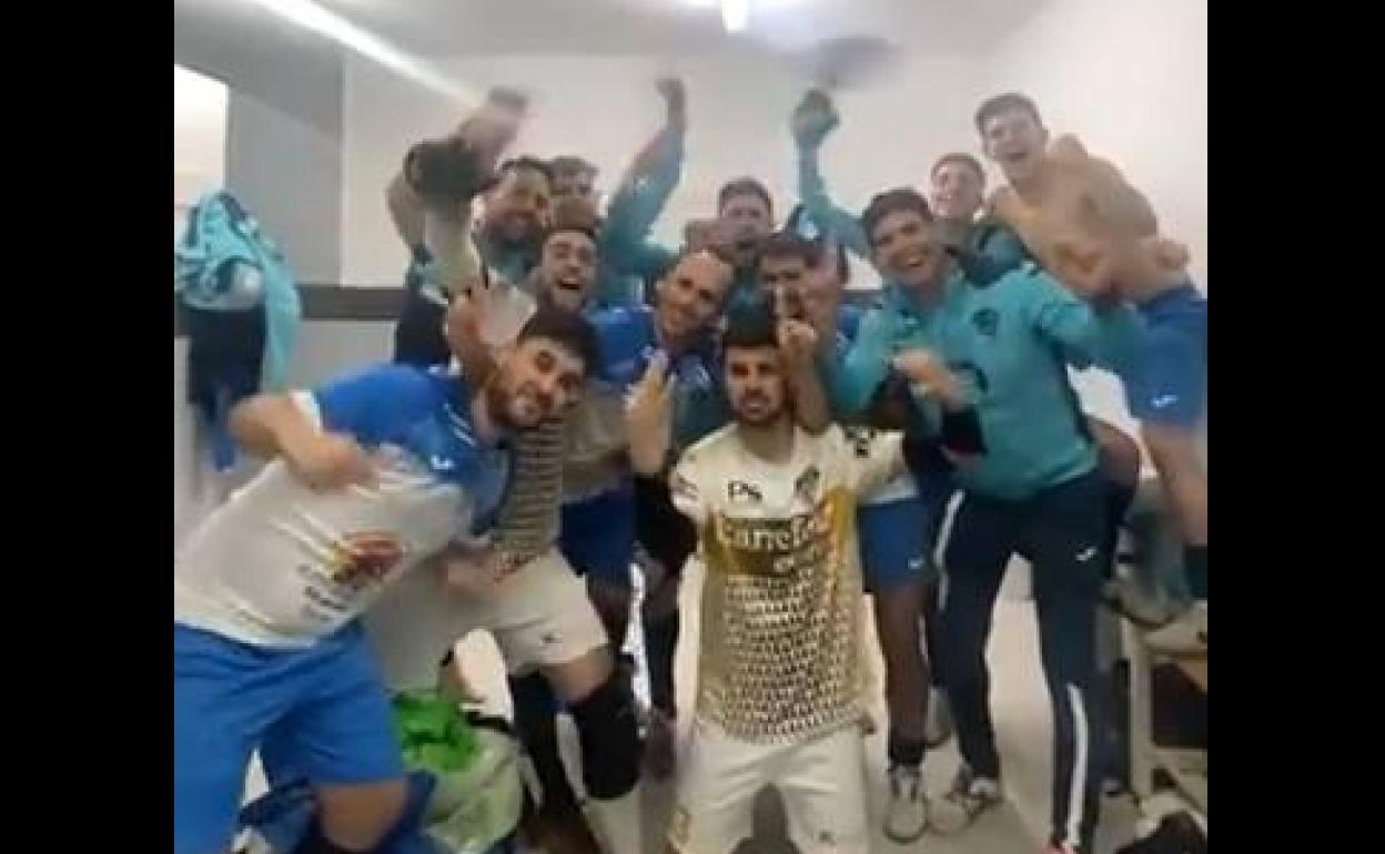 El Arroyo FS vence al Valdesalor y se consolida líder