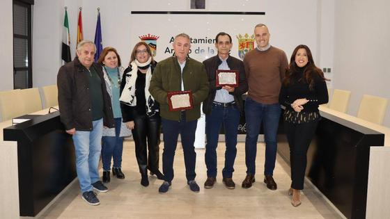 El Ayuntamiento de Arroyo de la Luz homenajea tres de sus empleados jubilados en 2023